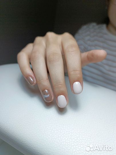 Маникюр бесплатно