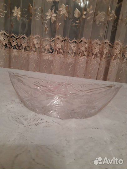 Хрустальная ваза