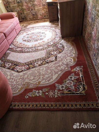 Ковер шерстяной 3,2 на 4,2