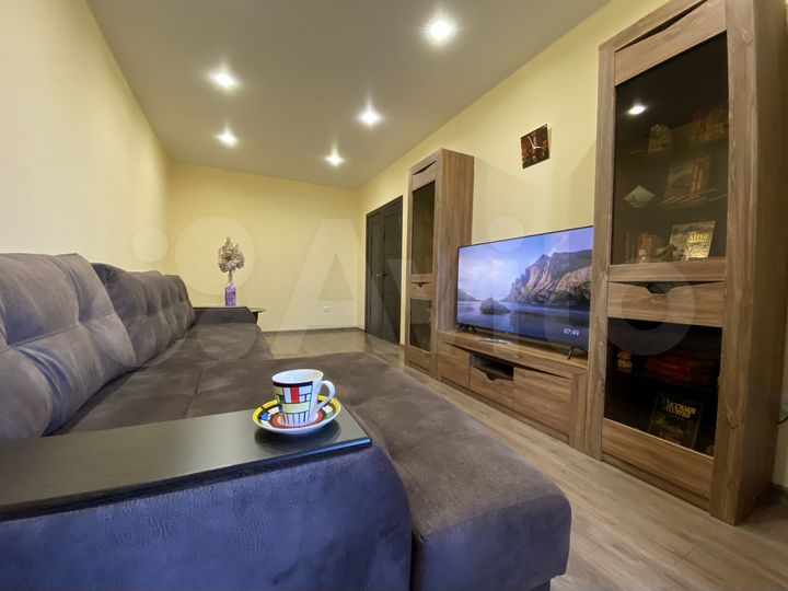 2-к. квартира, 57 м², 10/14 эт.