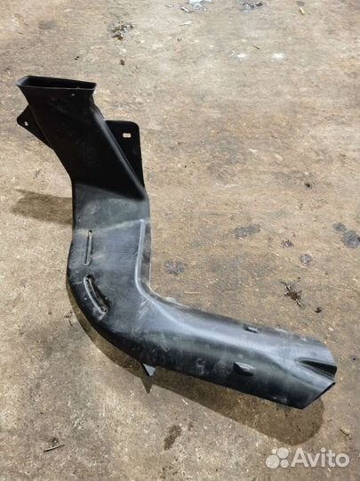 Воздуховод audi а6 с5