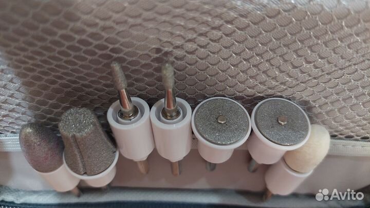 Маникюрный набор vitek -2205