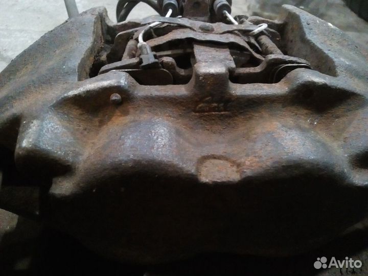 Суппорта Мерседес 124 Е500