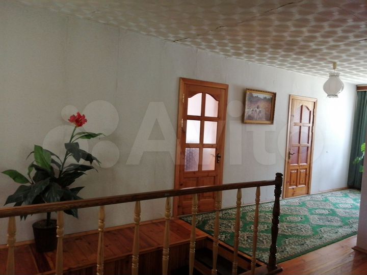 Дом 382 м² на участке 54 сот.