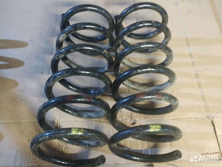 Пружина задняя Опель Антара