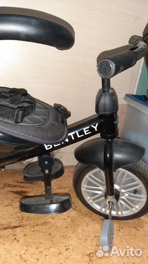 Трехколесный велосипед Bentley BN2