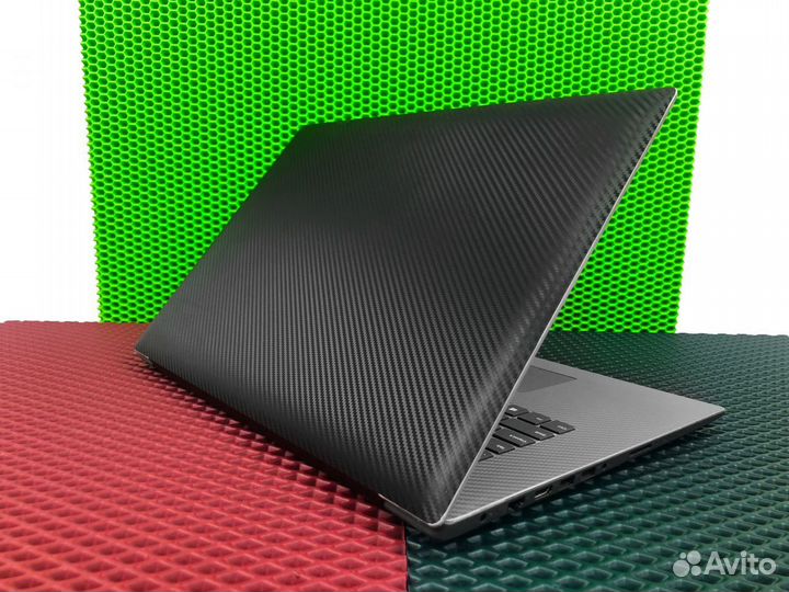 Ноутбук Lenovo для работы и игр GeForce