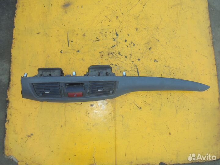 Накладка торпедо для Mitsubishi Lancer IX