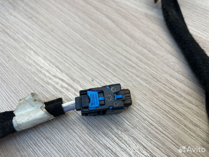 Проводка двери задняя левая LADA X-Ray Cross