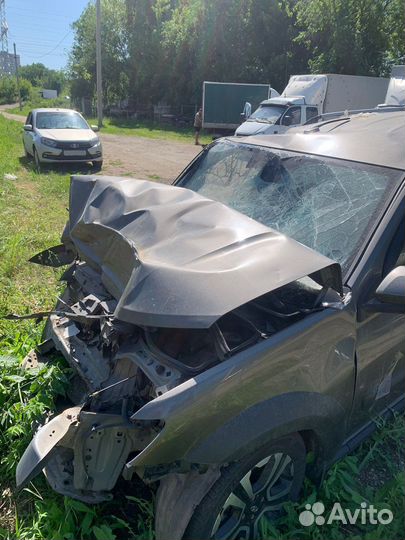 LADA Largus 1.6 МТ, 2021, битый, 108 000 км