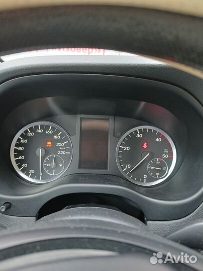 Щиток приборов mercedes Vito 447
