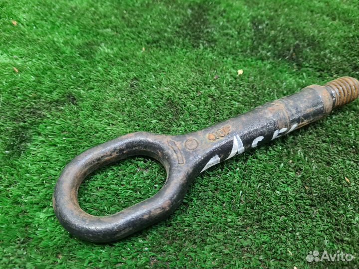 Крюк буксировочный Skoda Octavia (A5 1Z) 2004-20