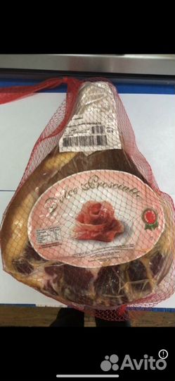 Пармезан,сыр с трюфелем,пекорино,прошутто,хамон