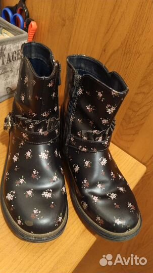 Ботинки для девочки