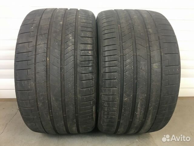 Pirelli P Zero PZ4 315/35 R21