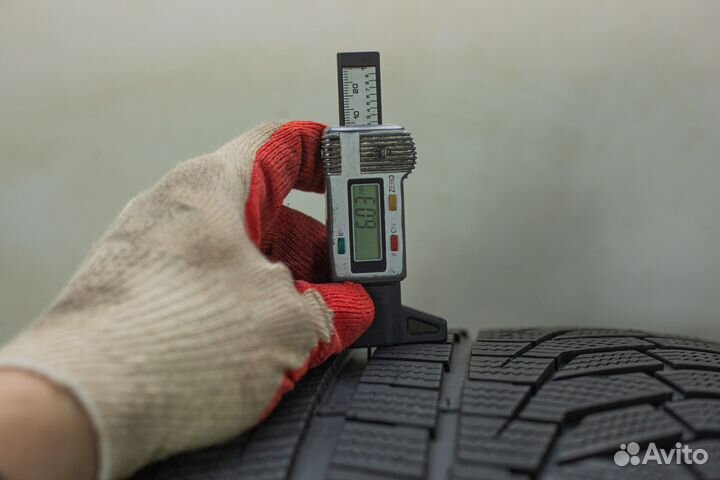 Hankook Winter I'Cept Evo2 W320A SUV 265/40 R21 105V