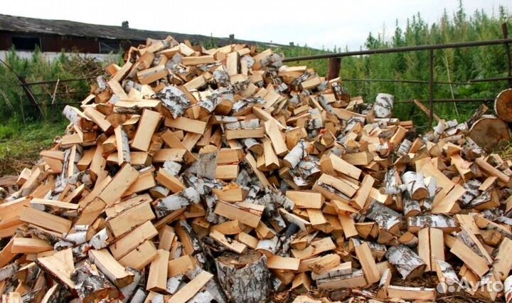 Дрова рядом