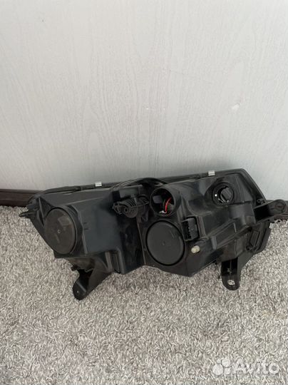 Фара левая renault logan