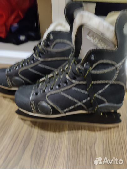 Коньки хоккейные мужские