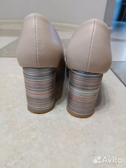 Туфли женские 37 размер