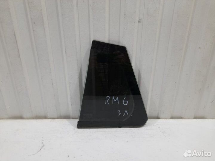 Форточка задняя левая Renault Megane 3 универсал