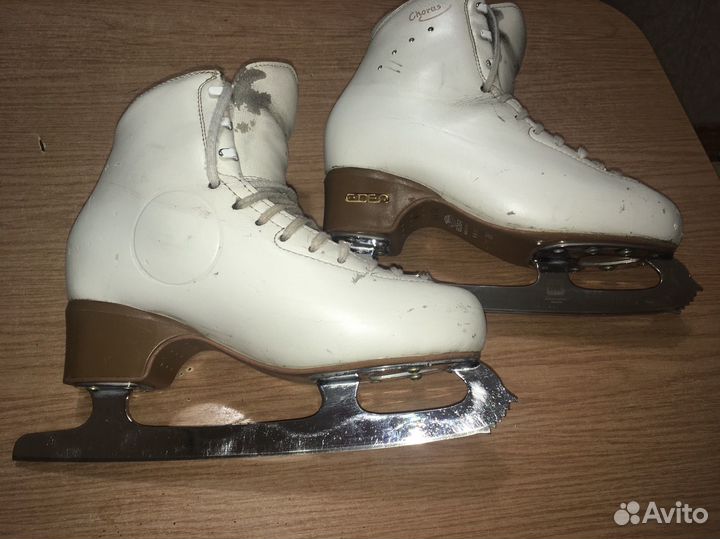 Коньки профессиональные edea chorus , размер 26