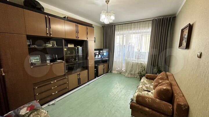 2-к. квартира, 54 м², 3/5 эт.