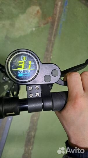 Электросамокат Tordin Hermes