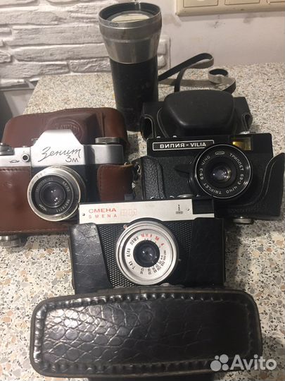 Плёночный фотоаппарат, камера