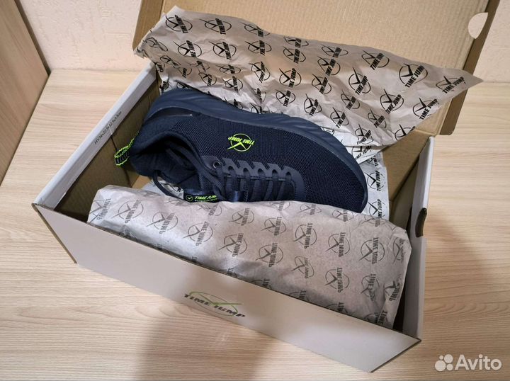 Кроссовки TimeJump мужские 40 размер