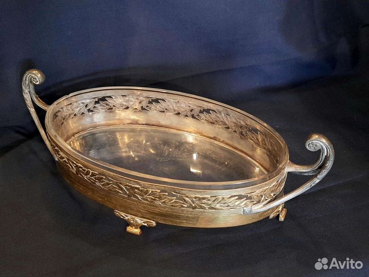 Конфетница 