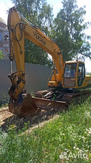 Предлагаю услуги экскаватора