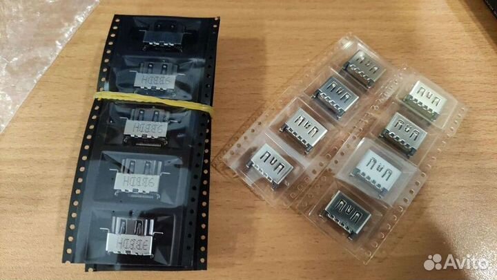 Запчасти для игровых консолей Xbox / Playstation