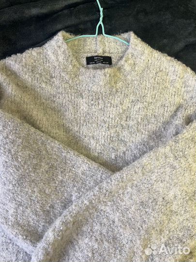 Свитер женский Bershka