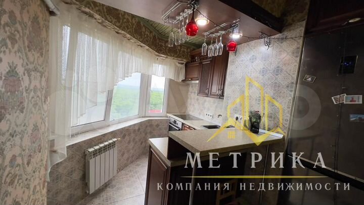 2-к. квартира, 56 м², 8/18 эт.