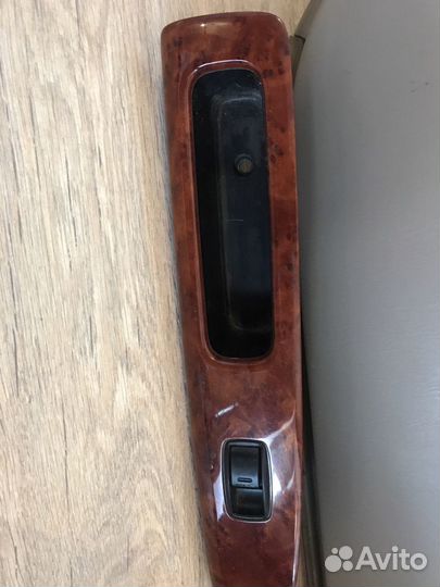 Обшивка двери для camry acv30