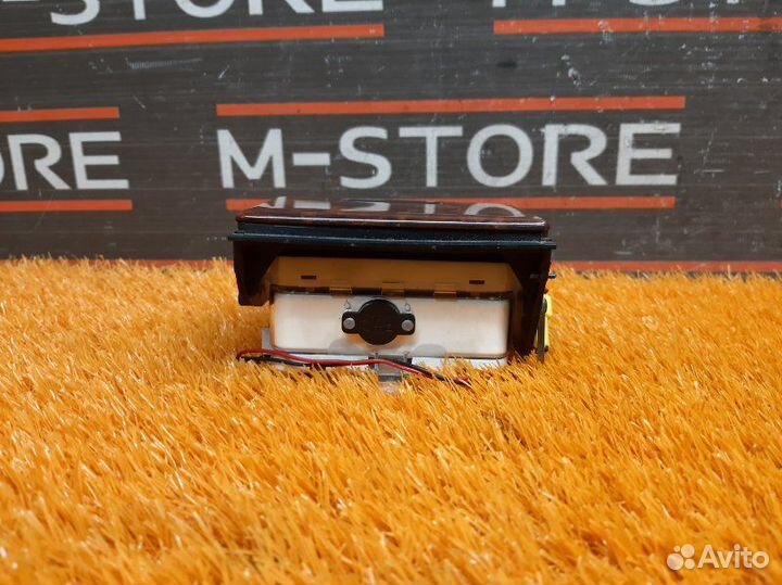 Пепельница Bmw 5-Series E39 M52B25 256S4 1999