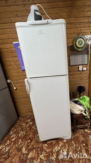 Холодильник на запчасти