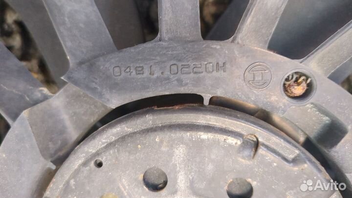 Вентилятор радиатора Jeep Liberty, 2002