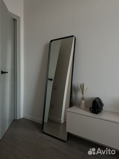 Зеркало напольное