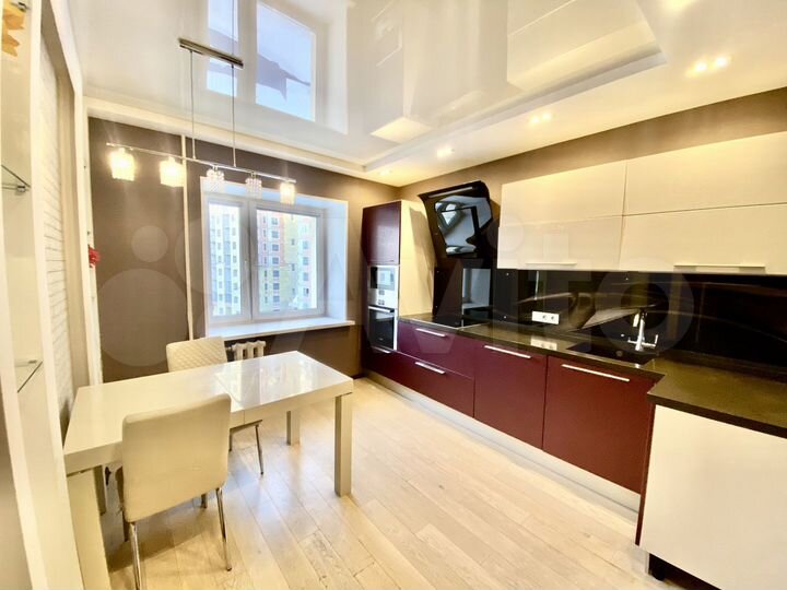 3-к. квартира, 98,5 м², 4/9 эт.