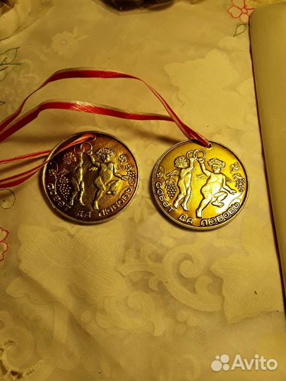 Знаки ромбы,медали,кол.спички,брелок