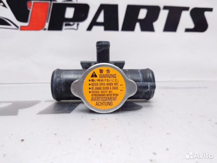 Горловина радиатора Mitsubishi ASX