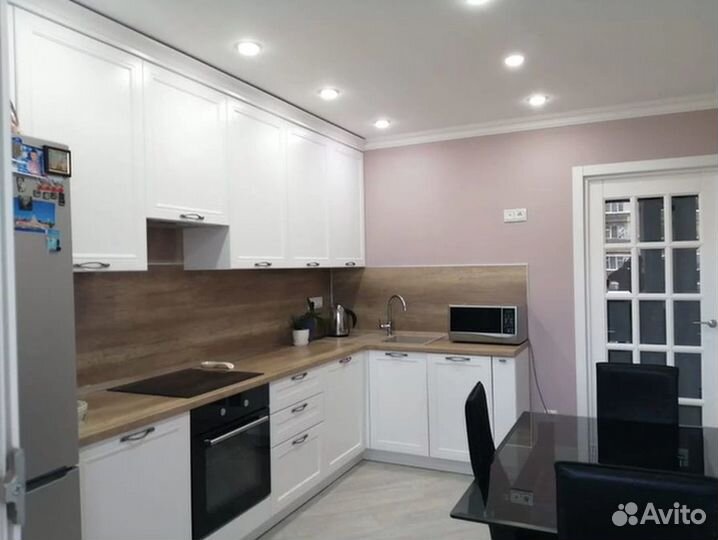 Кухонный гарнитур с техникой не бу