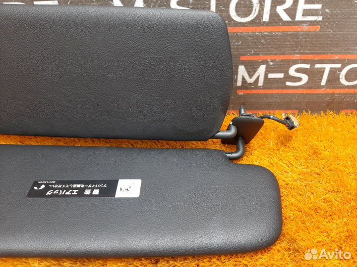 Козырек солнцезащитный левый Porsche Cayenne 957