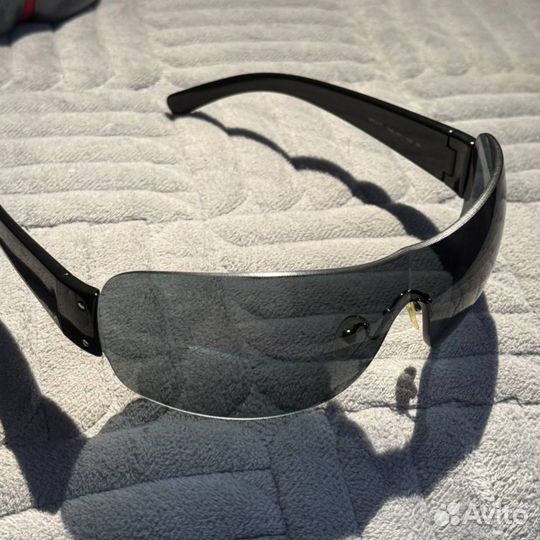 Солнцезащитные очки Prada оригинал