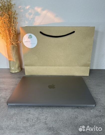 Macbook pro 13 m1 16gb 256gb