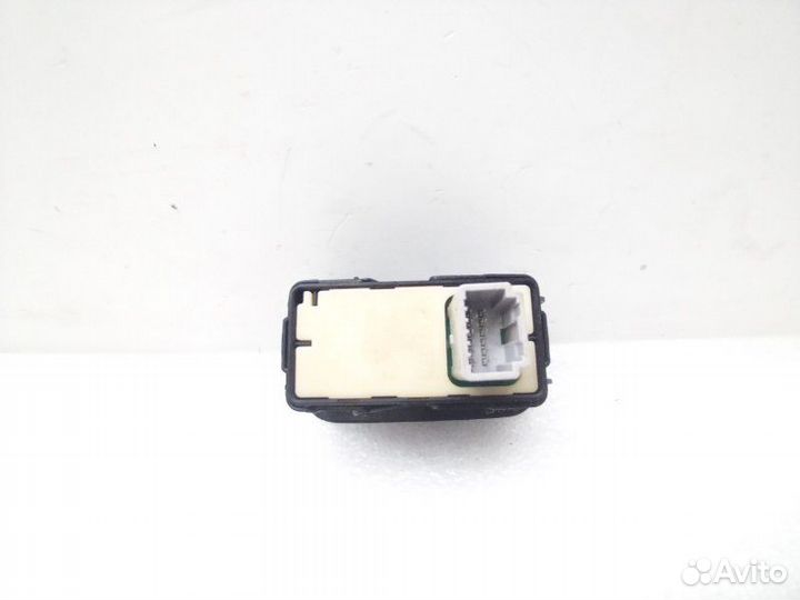 Кнопка стеклоподъемника задняя левая Lexus Rx450H