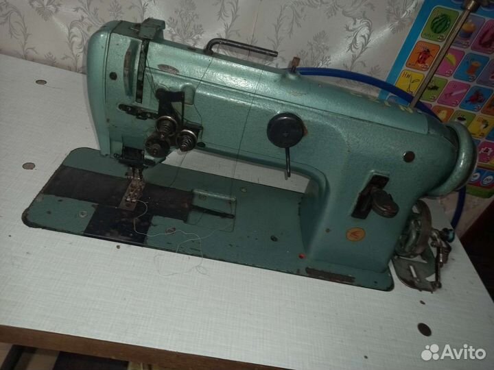 Швейная машина бу