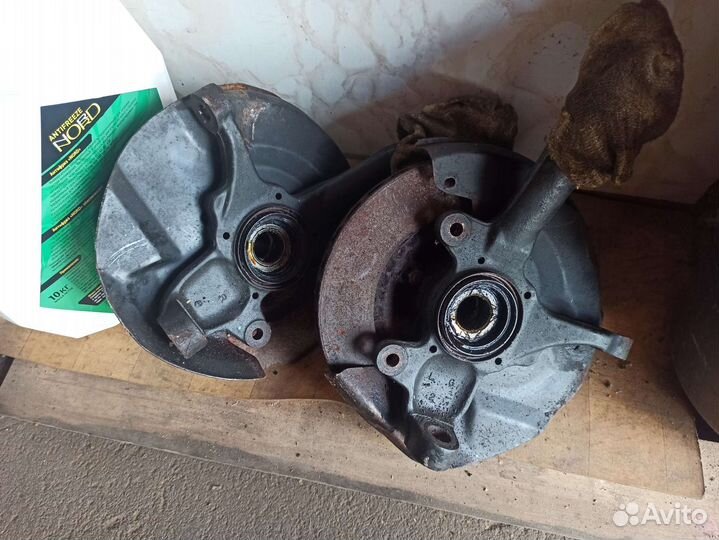 Ступицы для автомобиля Mitsubishi Delica